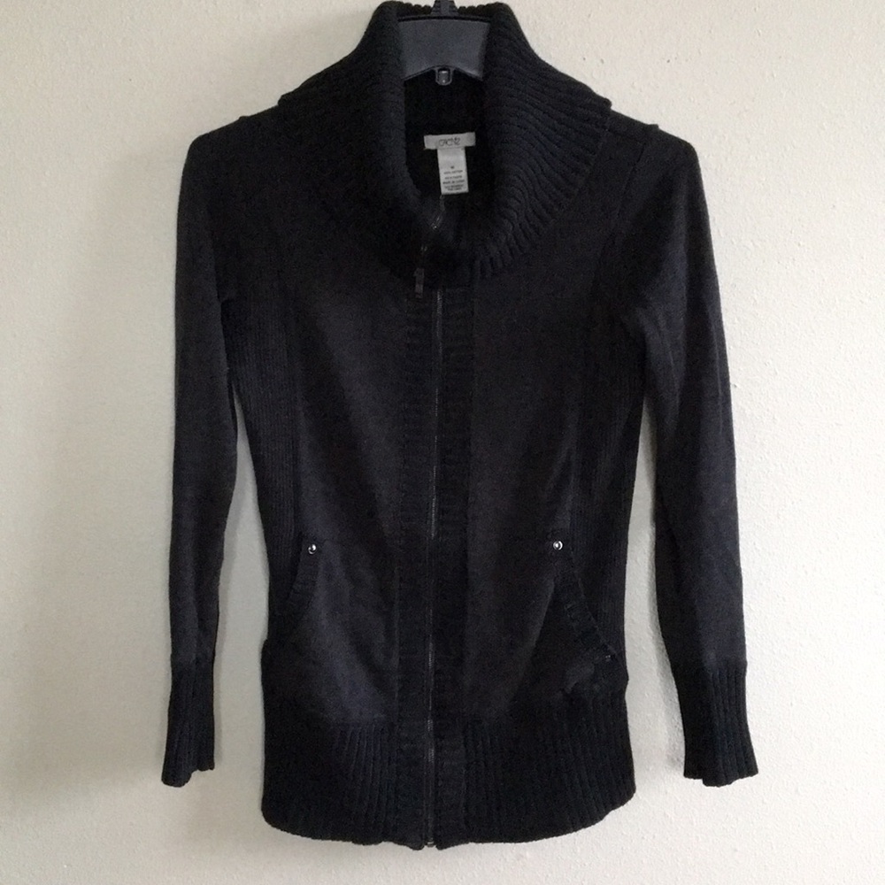Cache zip up collar sweater